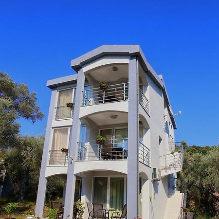 Apartamento Nana Dea Utjeha Habitación foto