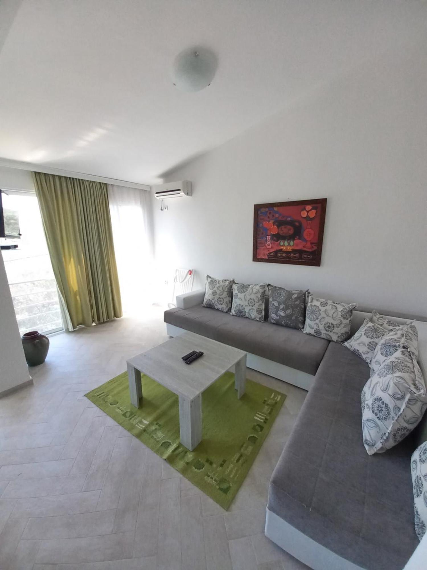Apartamento Nana Dea Utjeha Habitación foto