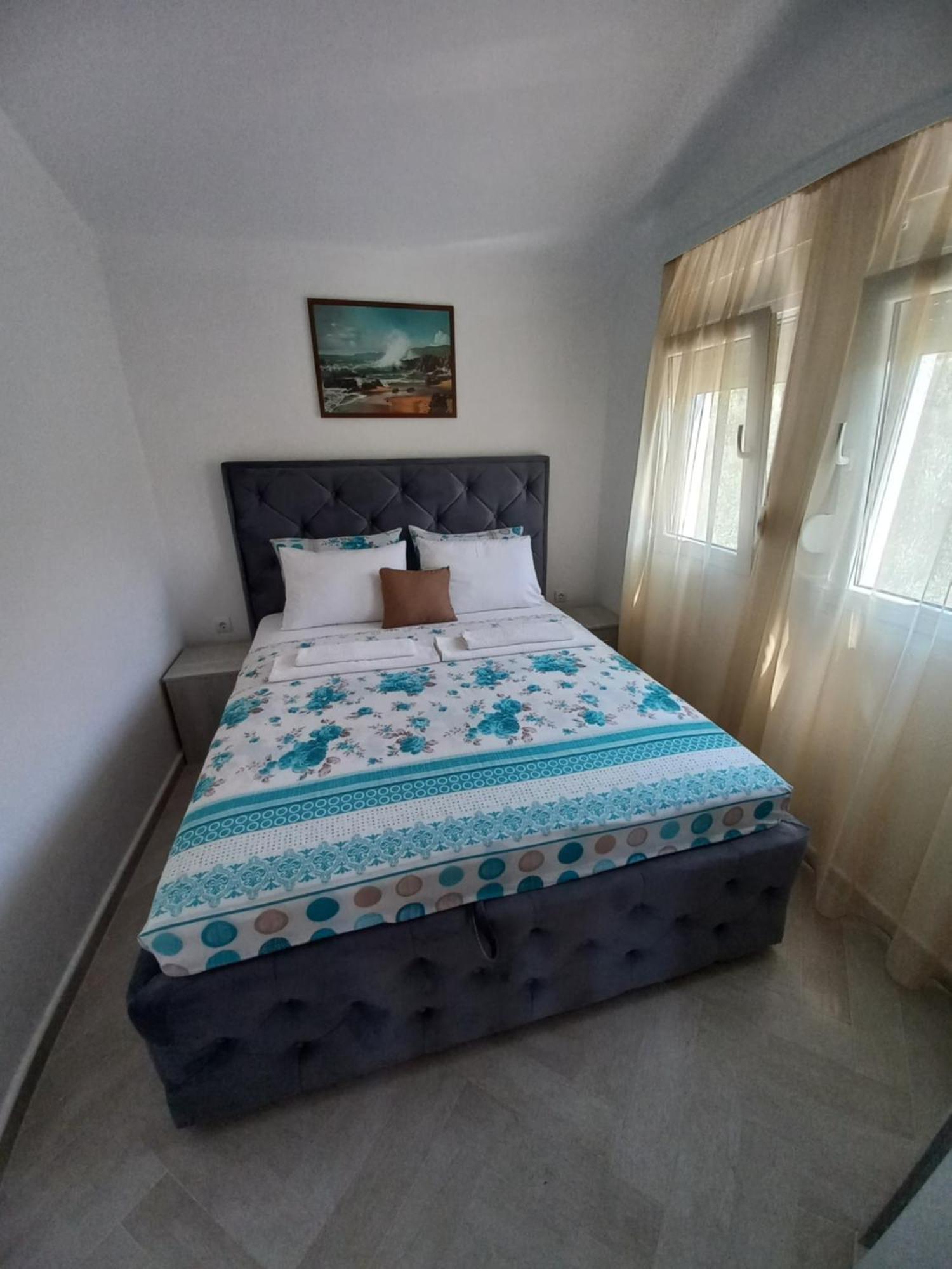 Apartamento Nana Dea Utjeha Habitación foto