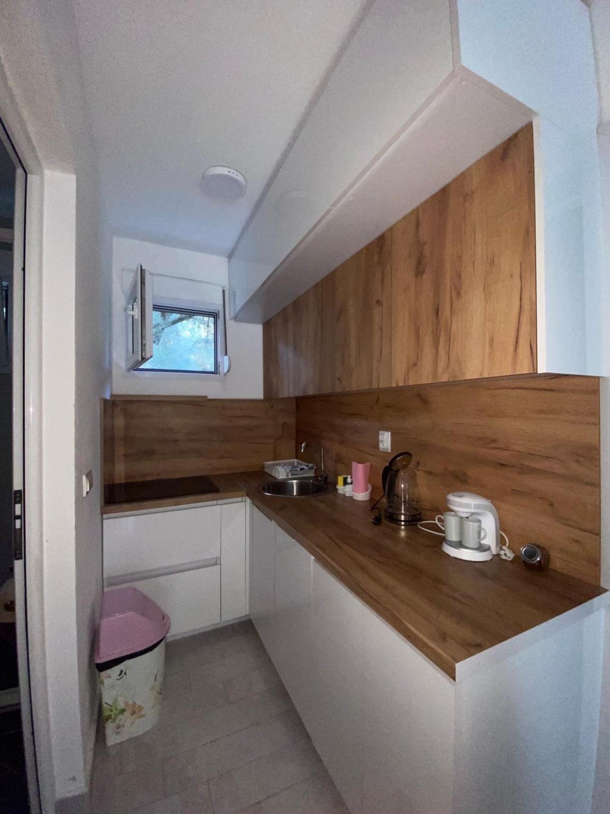 Apartamento Nana Dea Utjeha Exterior foto