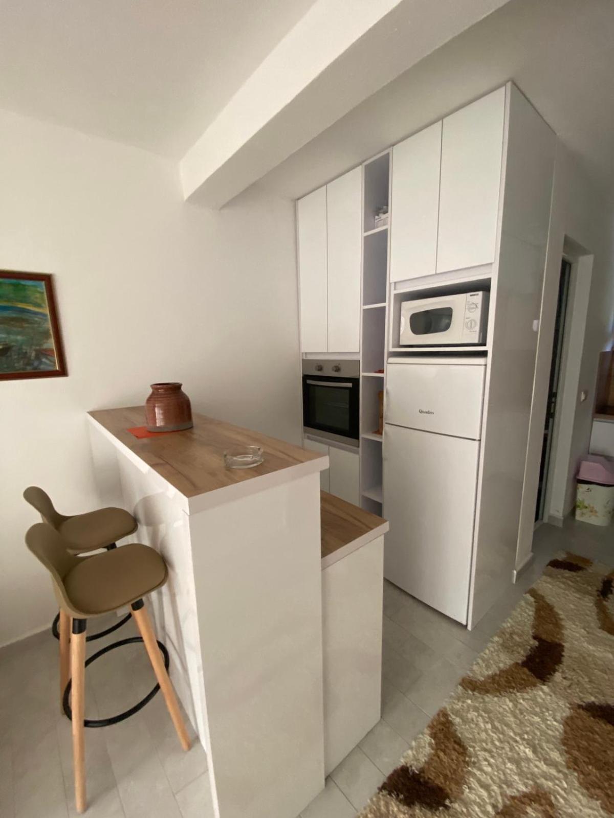 Apartamento Nana Dea Utjeha Exterior foto